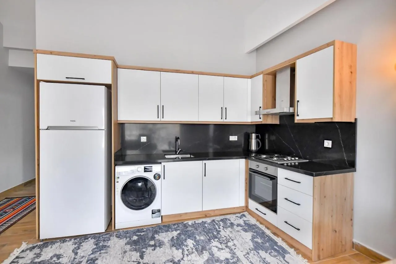 מלון דירות פאטהיה Red Moon Suites