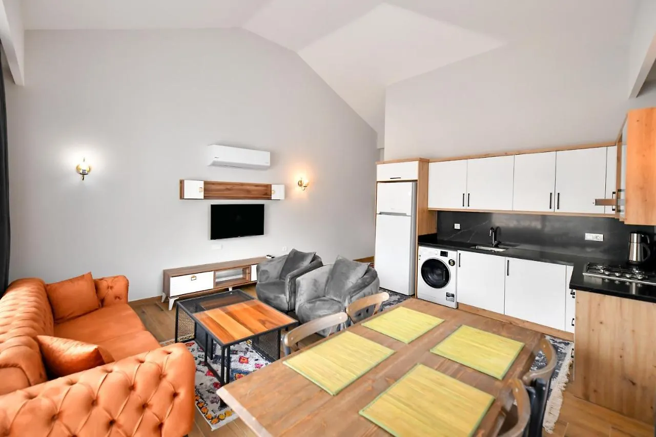Red Moon Suites Фетхие Апарт-отель