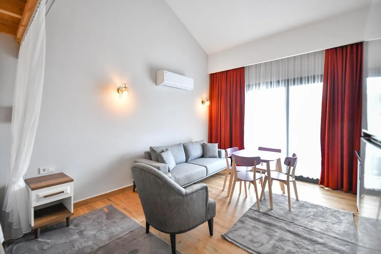 Red Moon Suites Фетхие